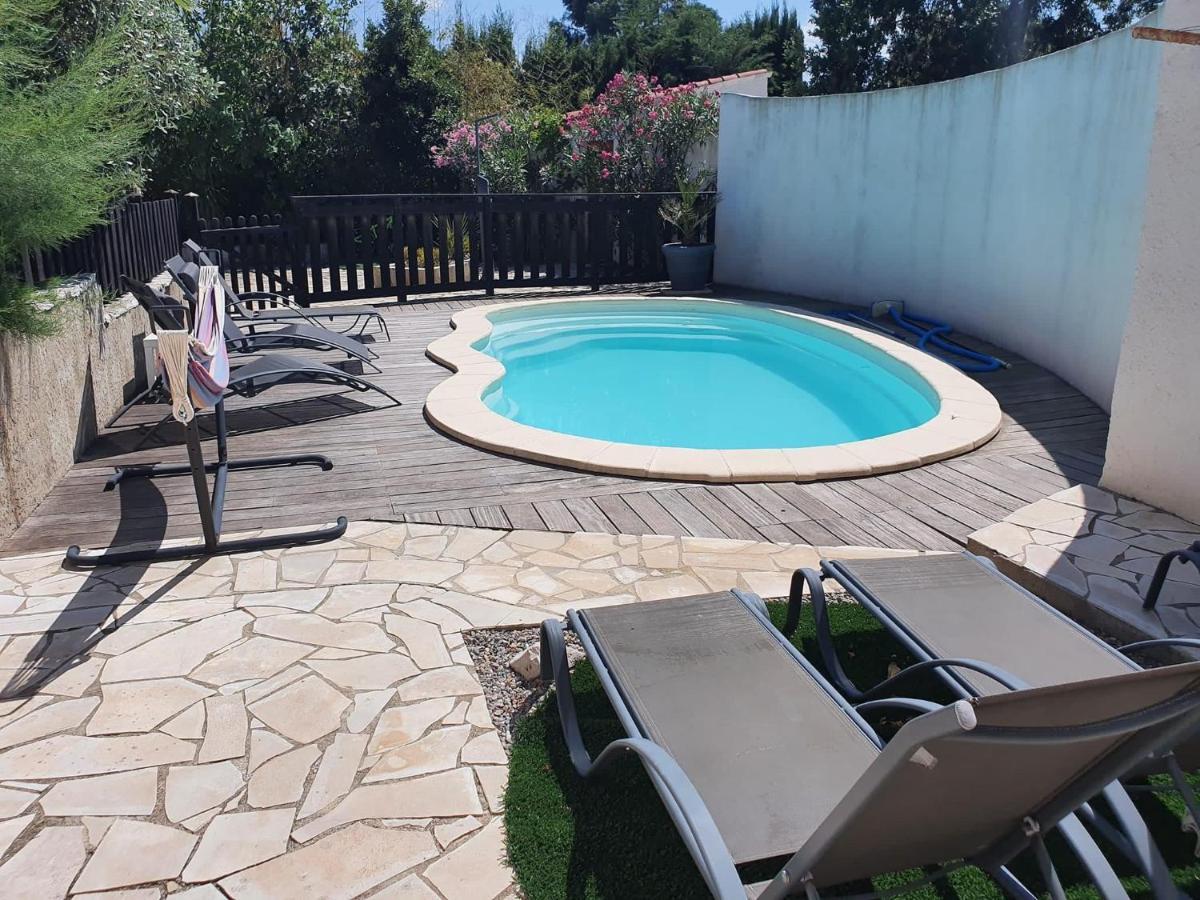 Charmant Logement Avec Piscine Saint-Feliu-d'Avall Екстер'єр фото